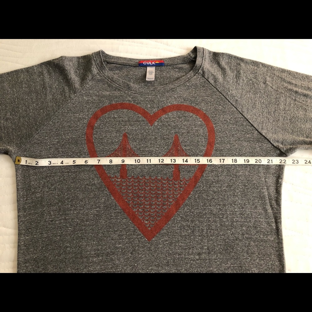 Women’s light weight SF sweatshirt, L